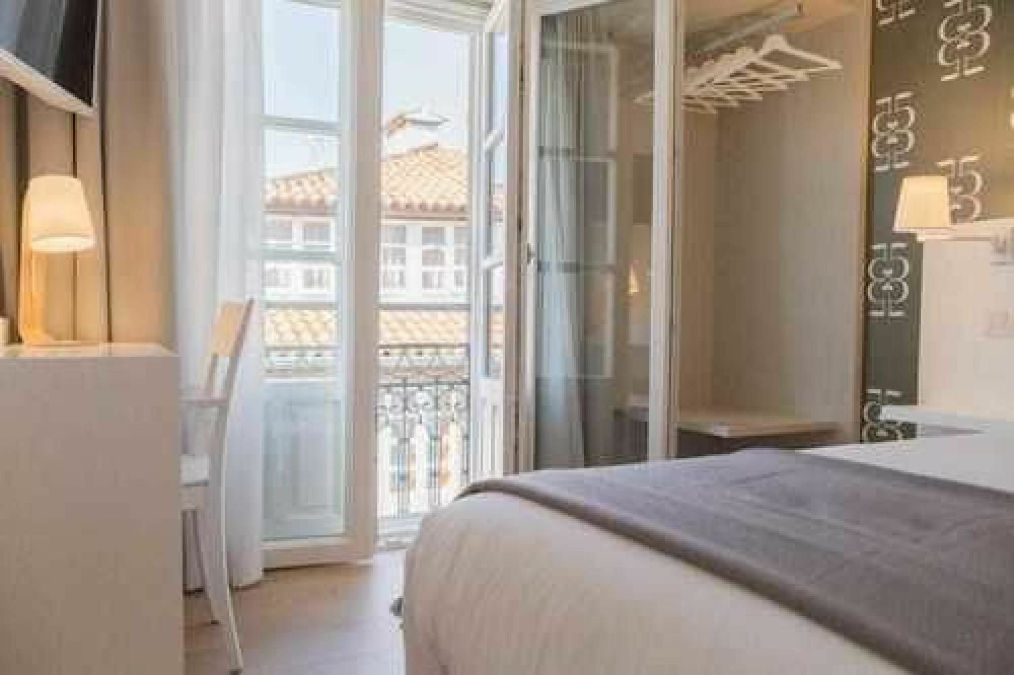 Hostal Suso ซานติอาโก เด กอมโปสเตลา ภายนอก รูปภาพ